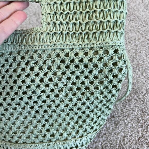 NWT Universal Thread Green Straw Over the Shoulder Purse - Picture 6 of 9